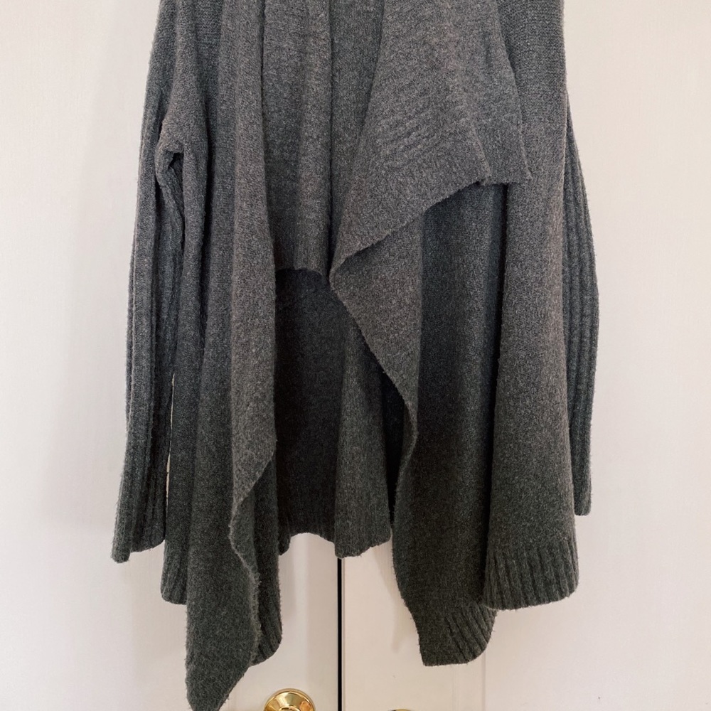 A&F Open Cardigan - Picture 3 of 3
